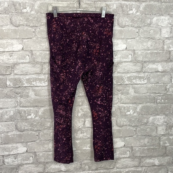 Athleta Ultimate Stash Pocket Splat Capri - Picture 4 of 8